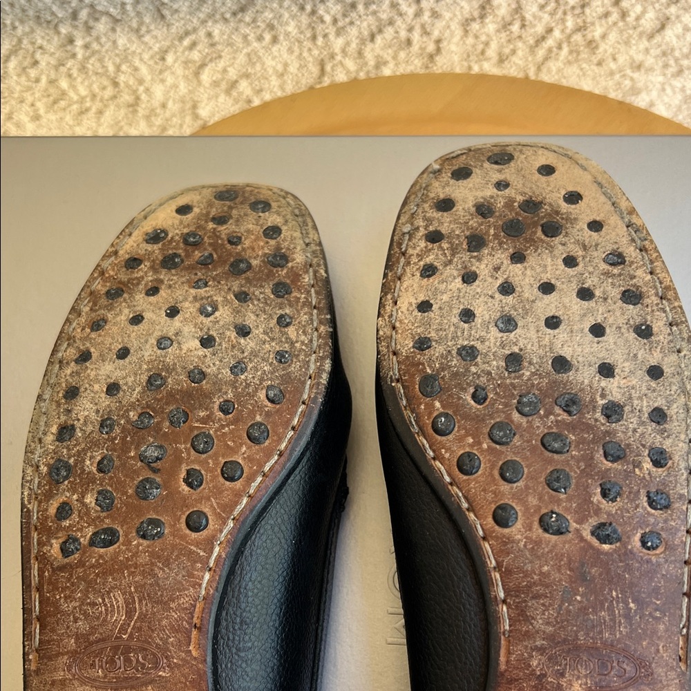 Tod's Black Leather Loafers - Picture 9 of 16